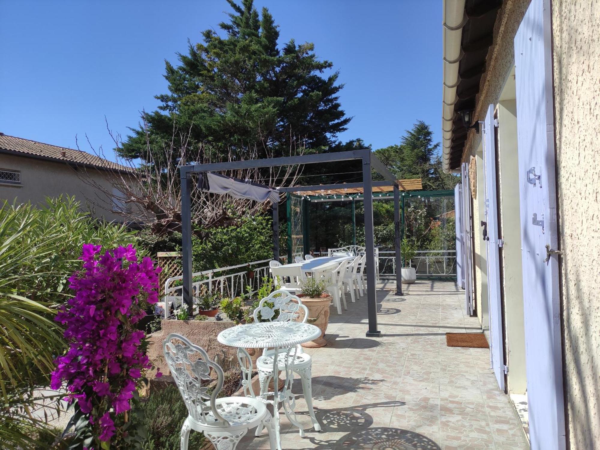 Le Jardin Des Rocailles - Villa 4 Chambres Climatisee Avec Piscine A Deux Pas D'Avignon Villeneuve-les-Avignon Exterior photo