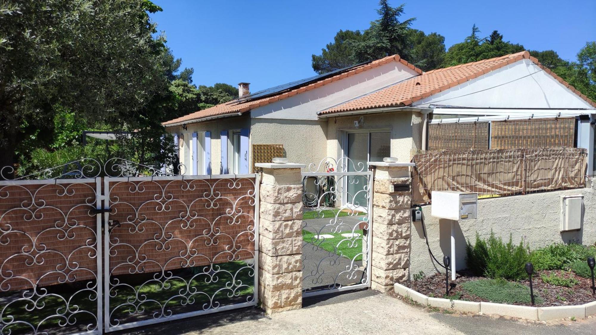 Le Jardin Des Rocailles - Villa 4 Chambres Climatisee Avec Piscine A Deux Pas D'Avignon Villeneuve-les-Avignon Exterior photo
